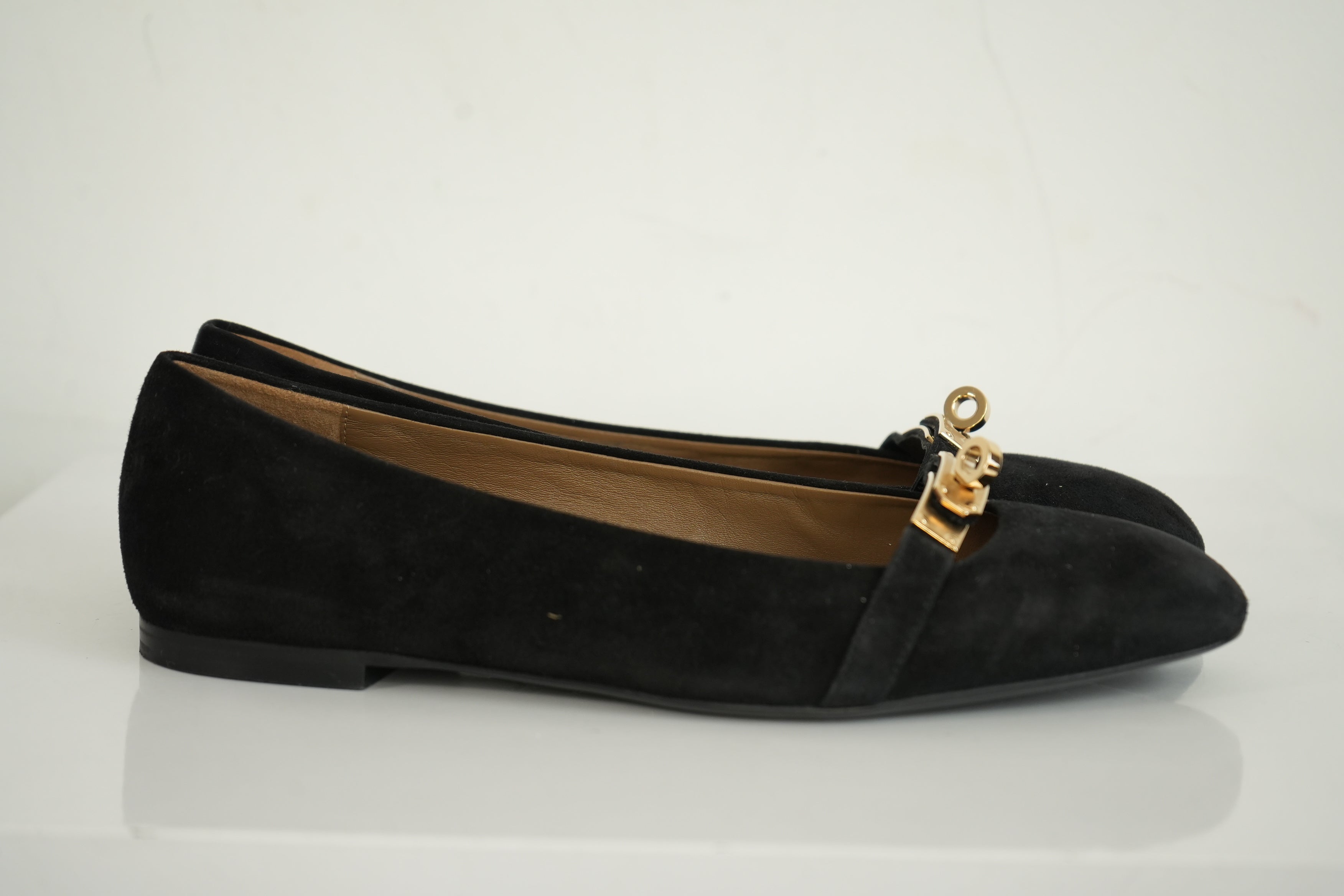 Hermès Black Bilbao Suede Kelly Ballet Flats (size 38)