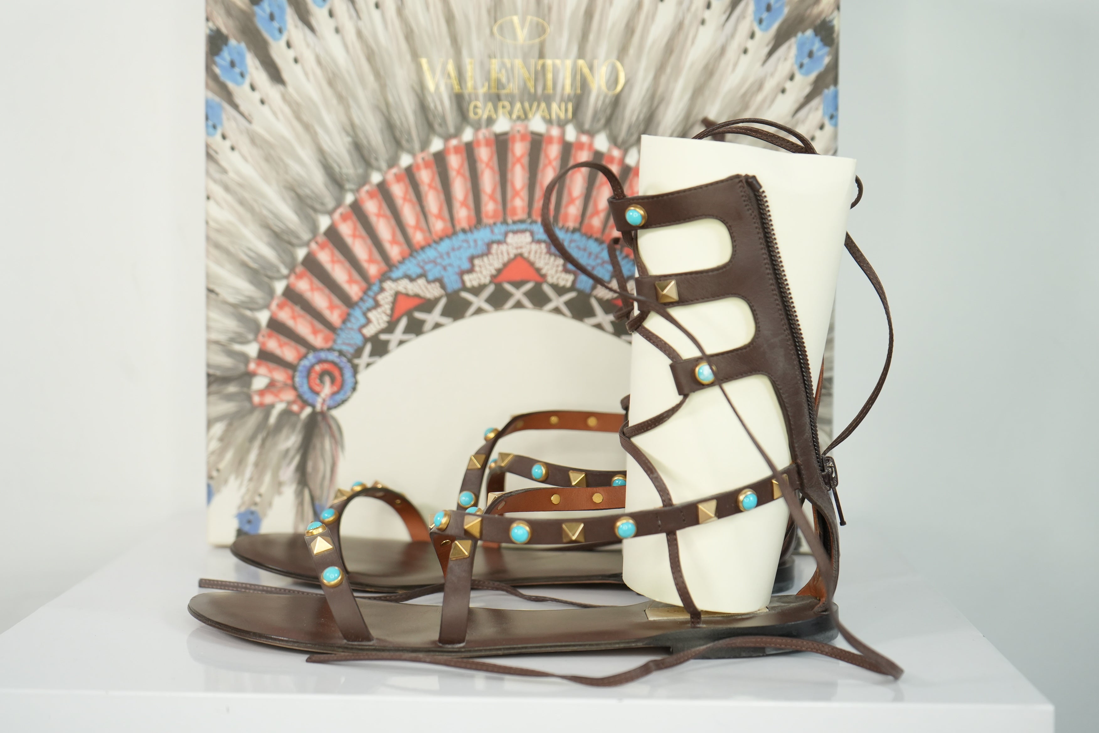 Valentino Garavani rockstud Leather Gladiator Sandals Size 39 With Box