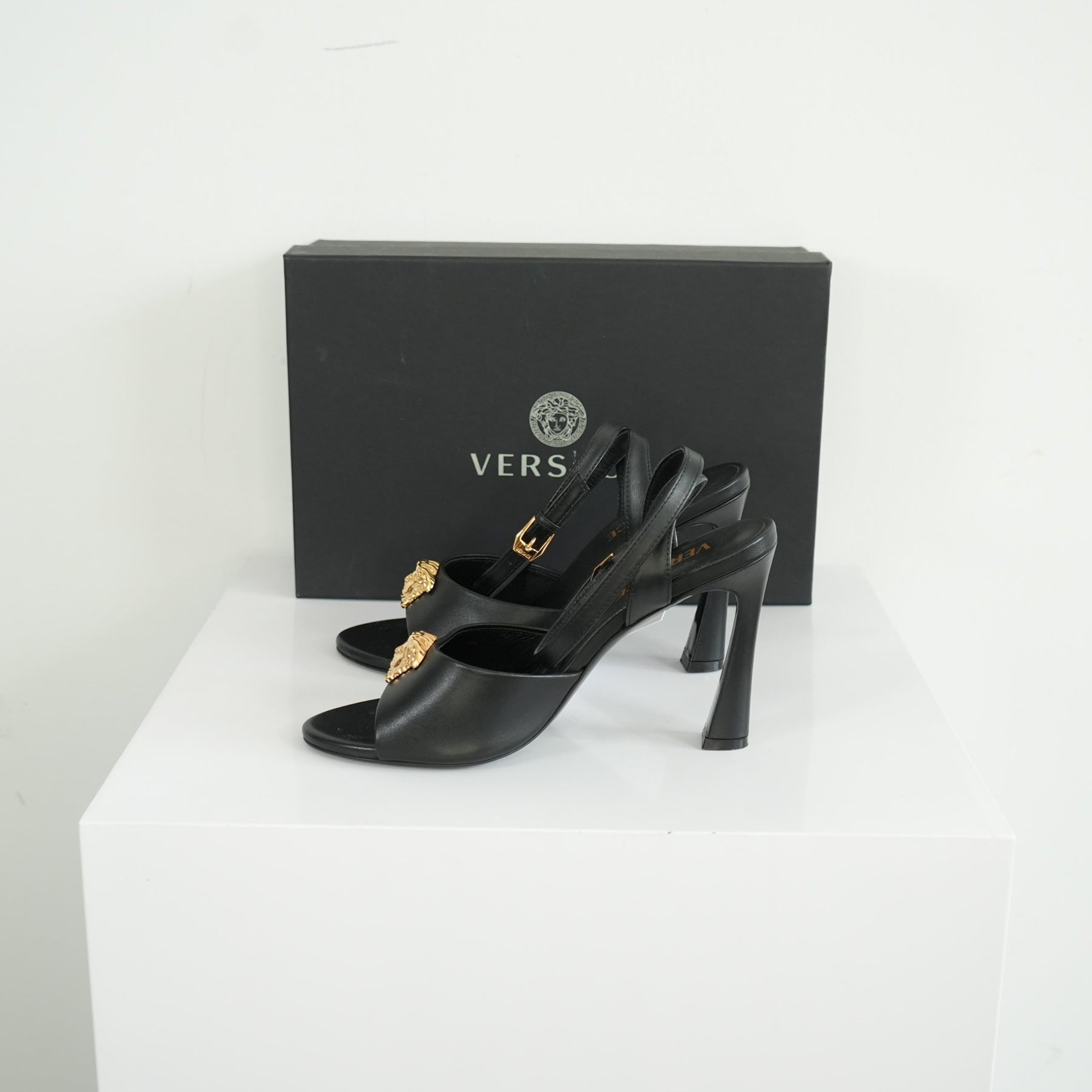 Versace La Medusa High Heel Sandal Size 37 With Box