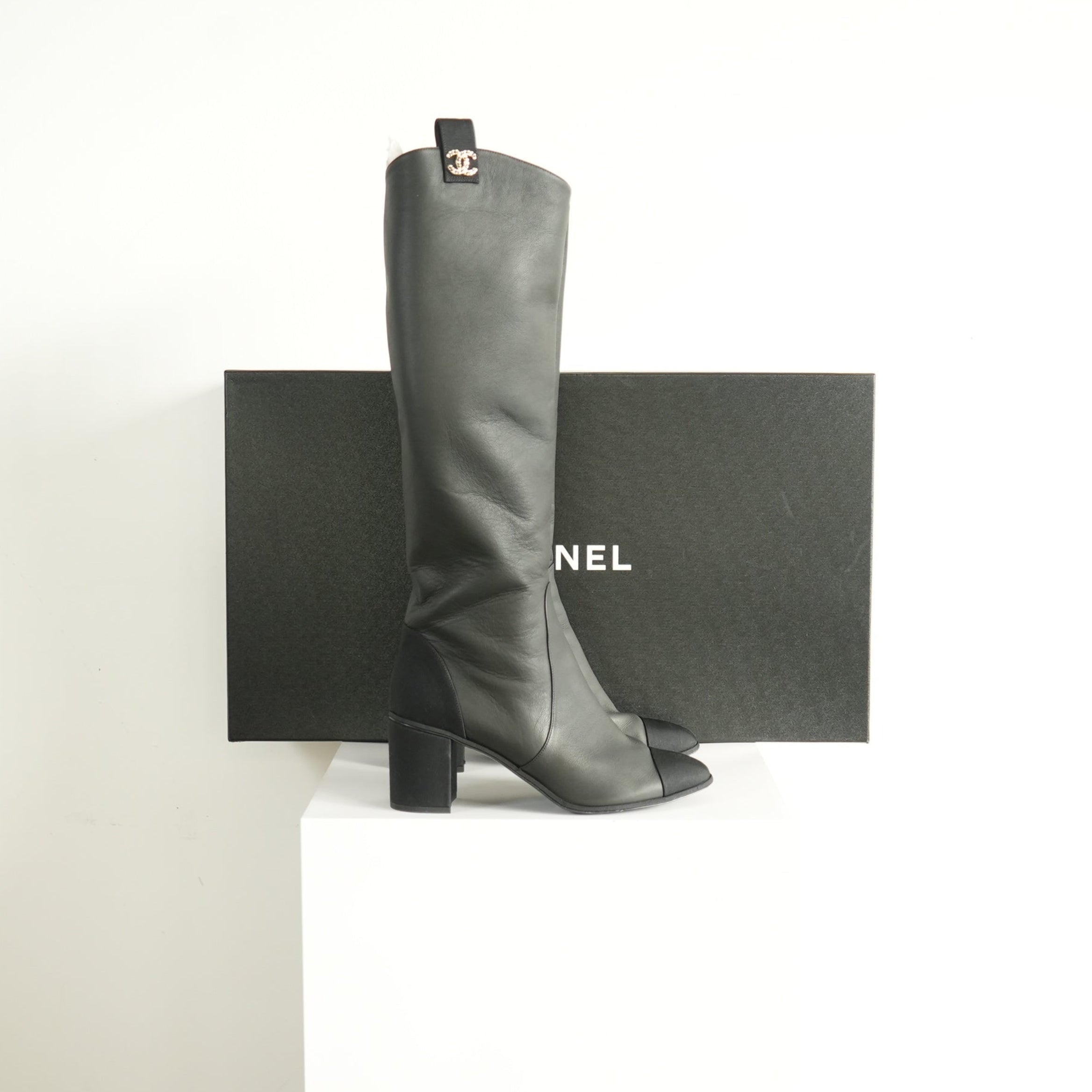 Chanel Black Leather Knee High Boots Size 41 With Box