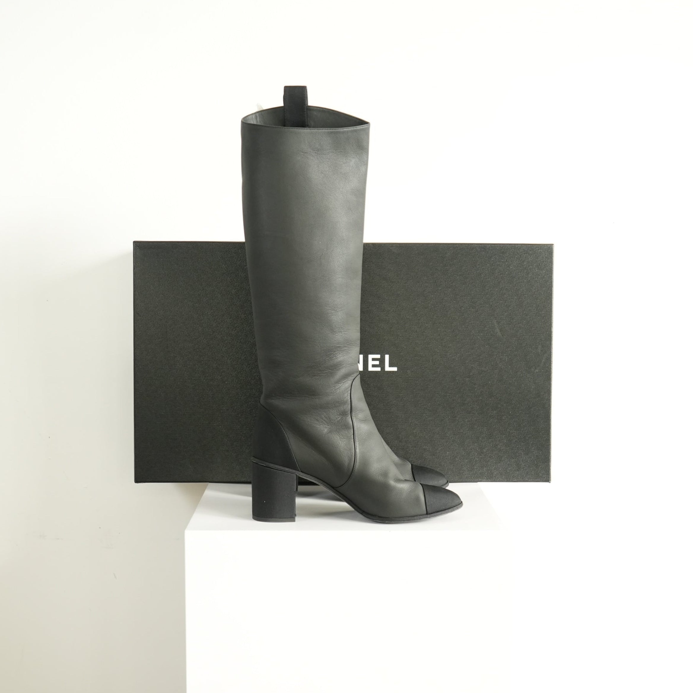 Chanel Black Leather Knee High Boots Size 41 With Box