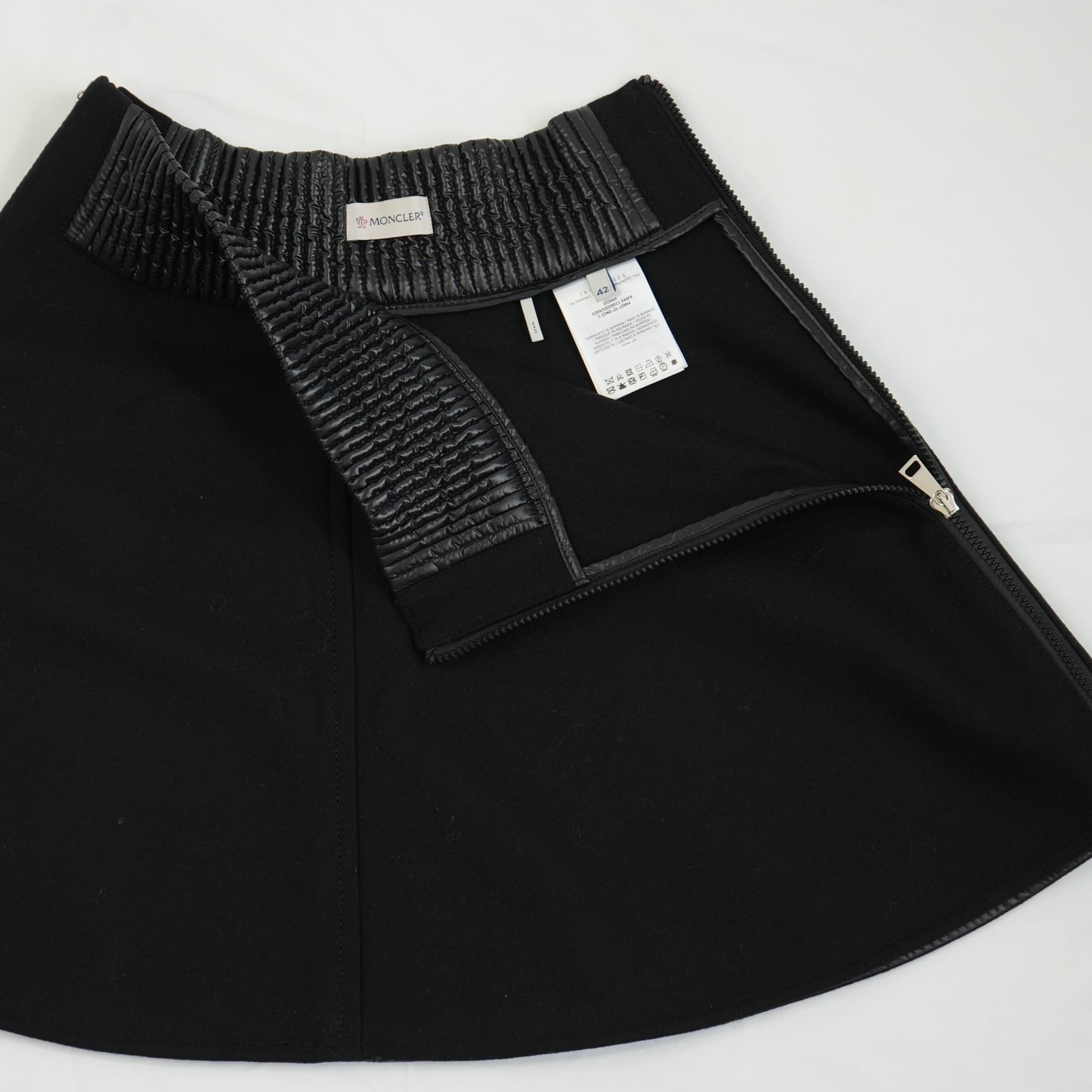 Moncler Black Wool Skirt