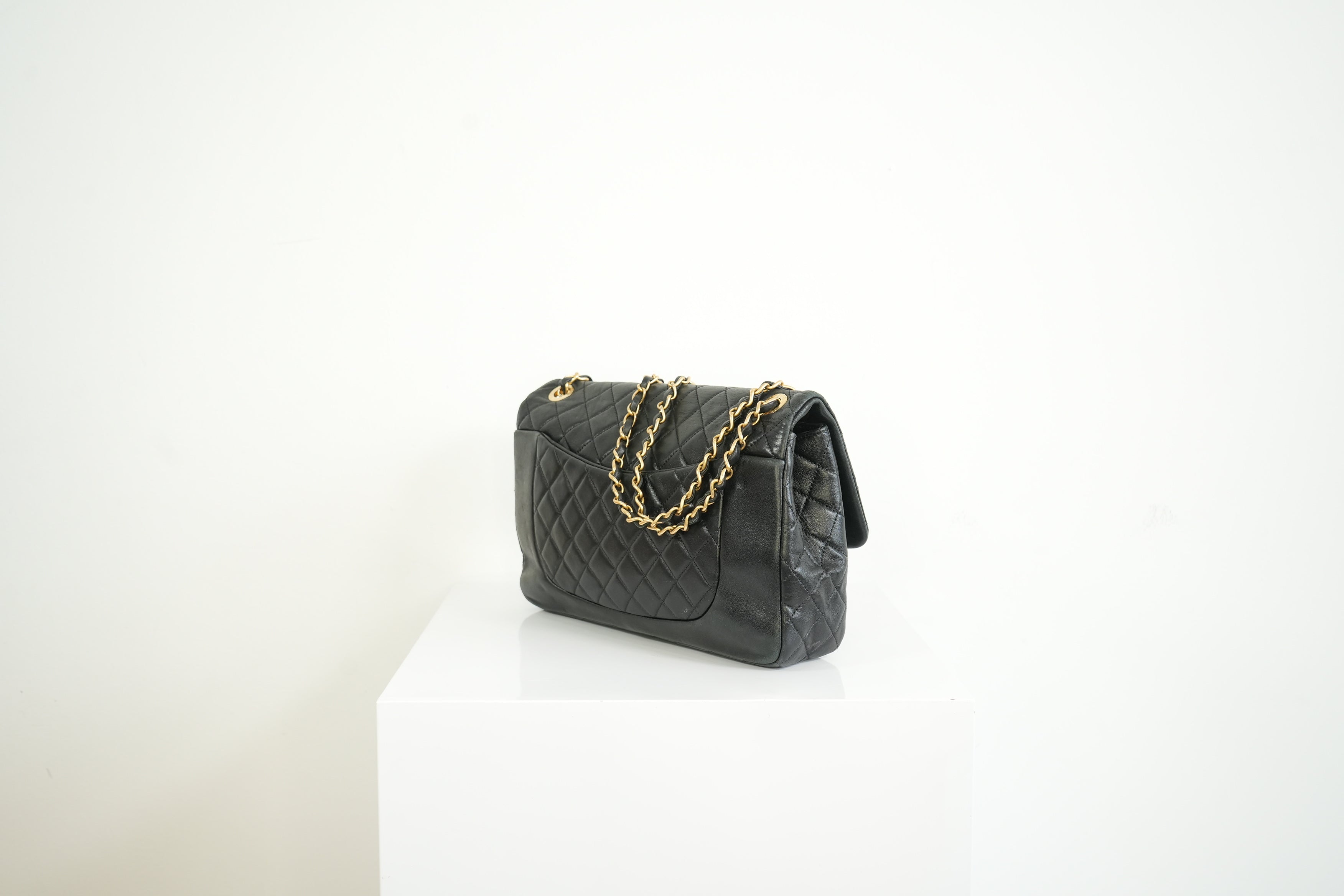 Chanel Jumbo Daily Flap Black Shoulder Bag Quilted Lambskin