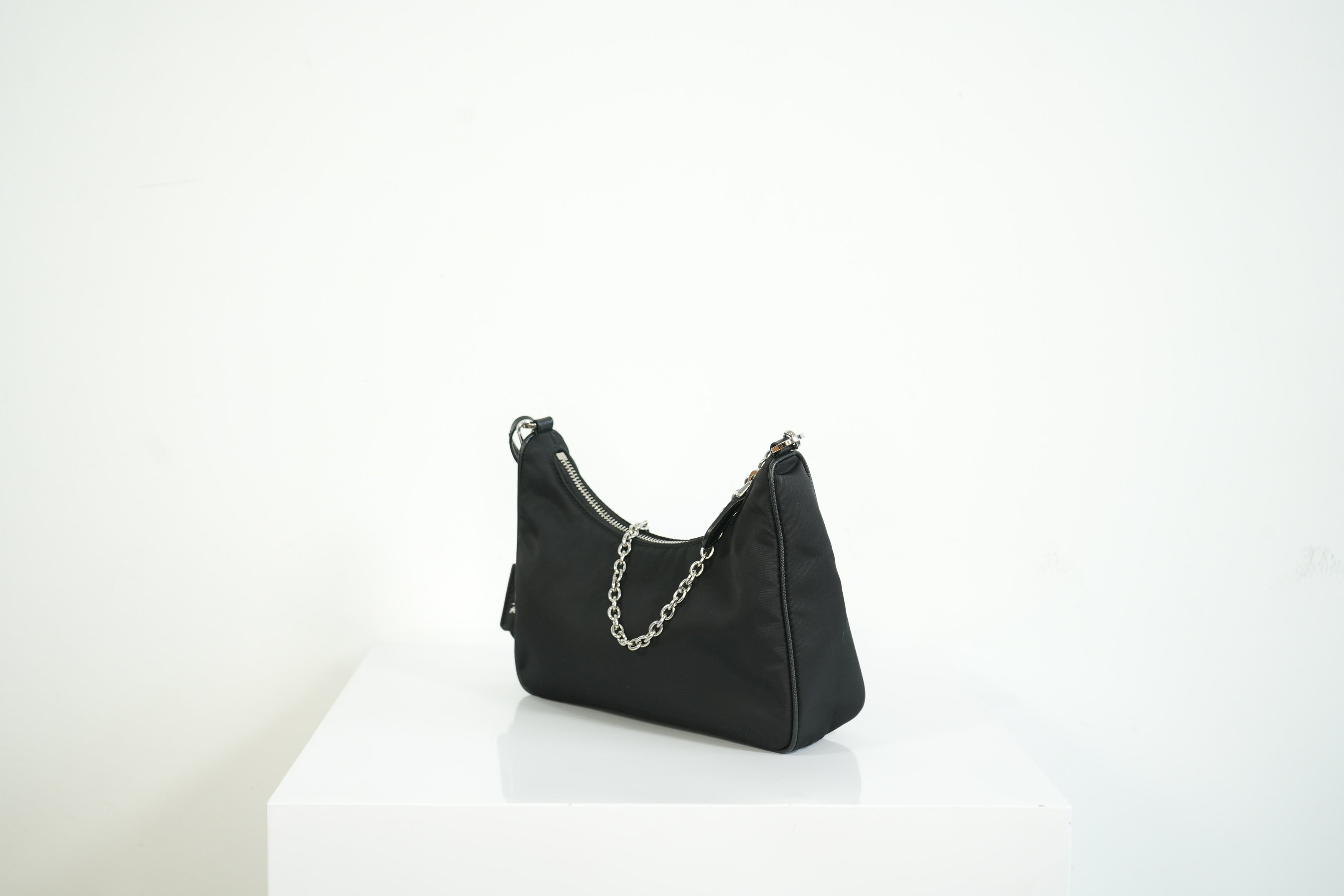 Prada Re-Edition 2005 Nylon Black Shoulder Bag