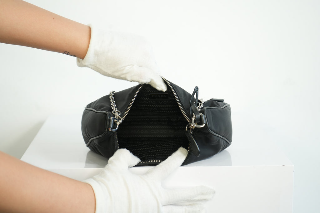 Prada Re-Edition 2005 Nylon Black Shoulder Bag