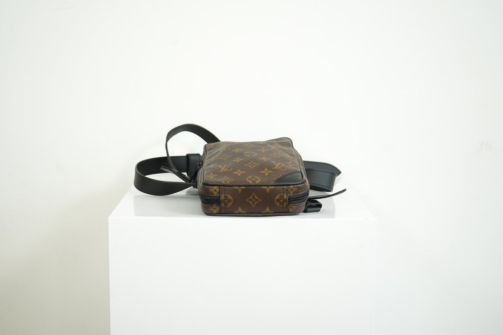 Louis Vuitton Solar Ray Utility Side Bag W/Dust Bag