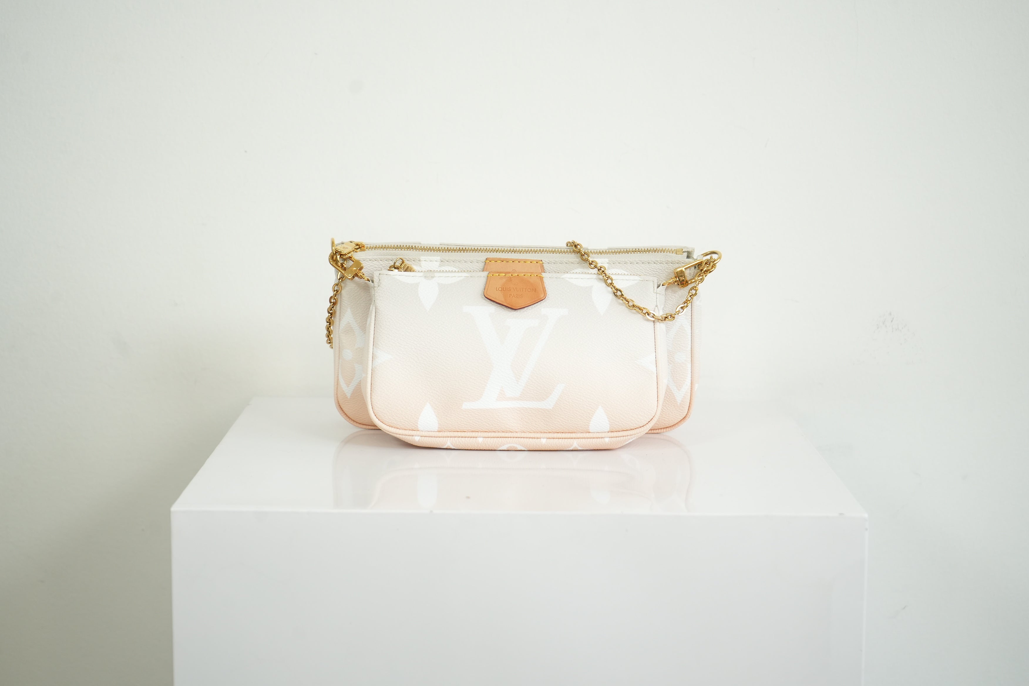 Louis Vuitton Limited Edition "By the Pool" Multi-Pochette Accessories (Full Set)