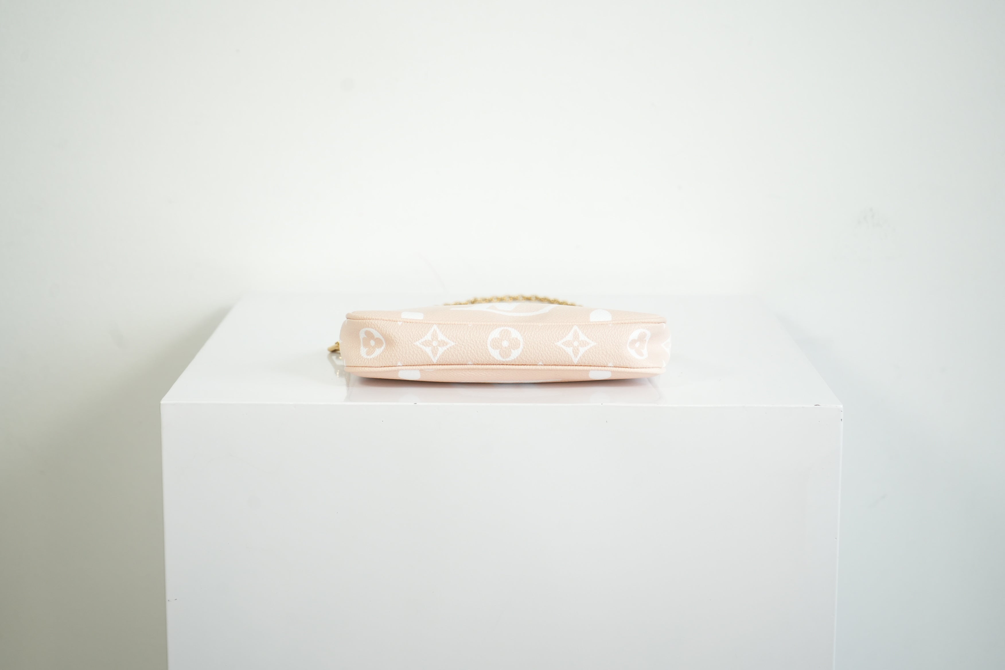 Louis Vuitton Limited Edition "By the Pool" Multi-Pochette Accessories (Full Set)