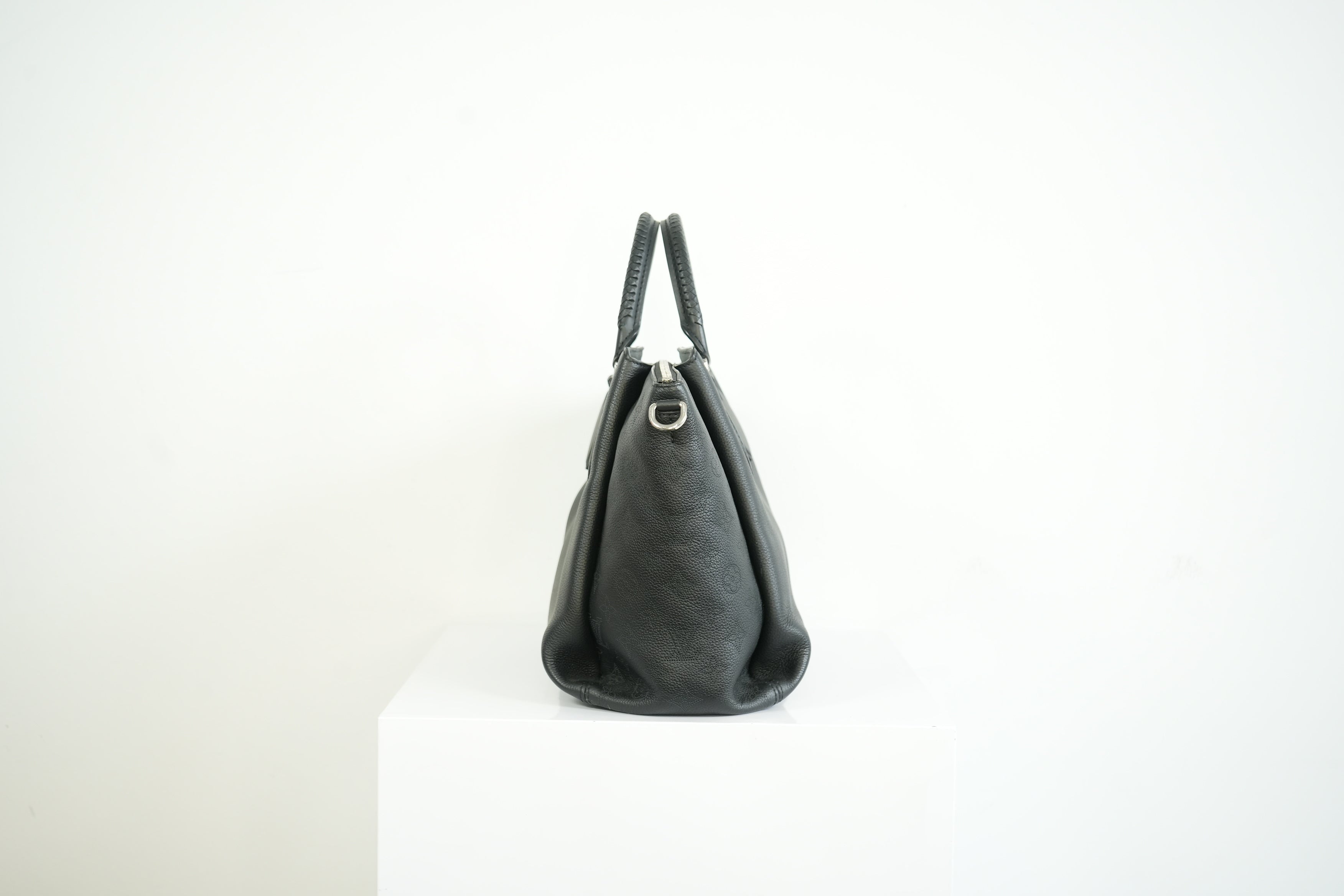 Louis Vuitton Black Monogram Mahina Haumea Perforated Calfskin Leather