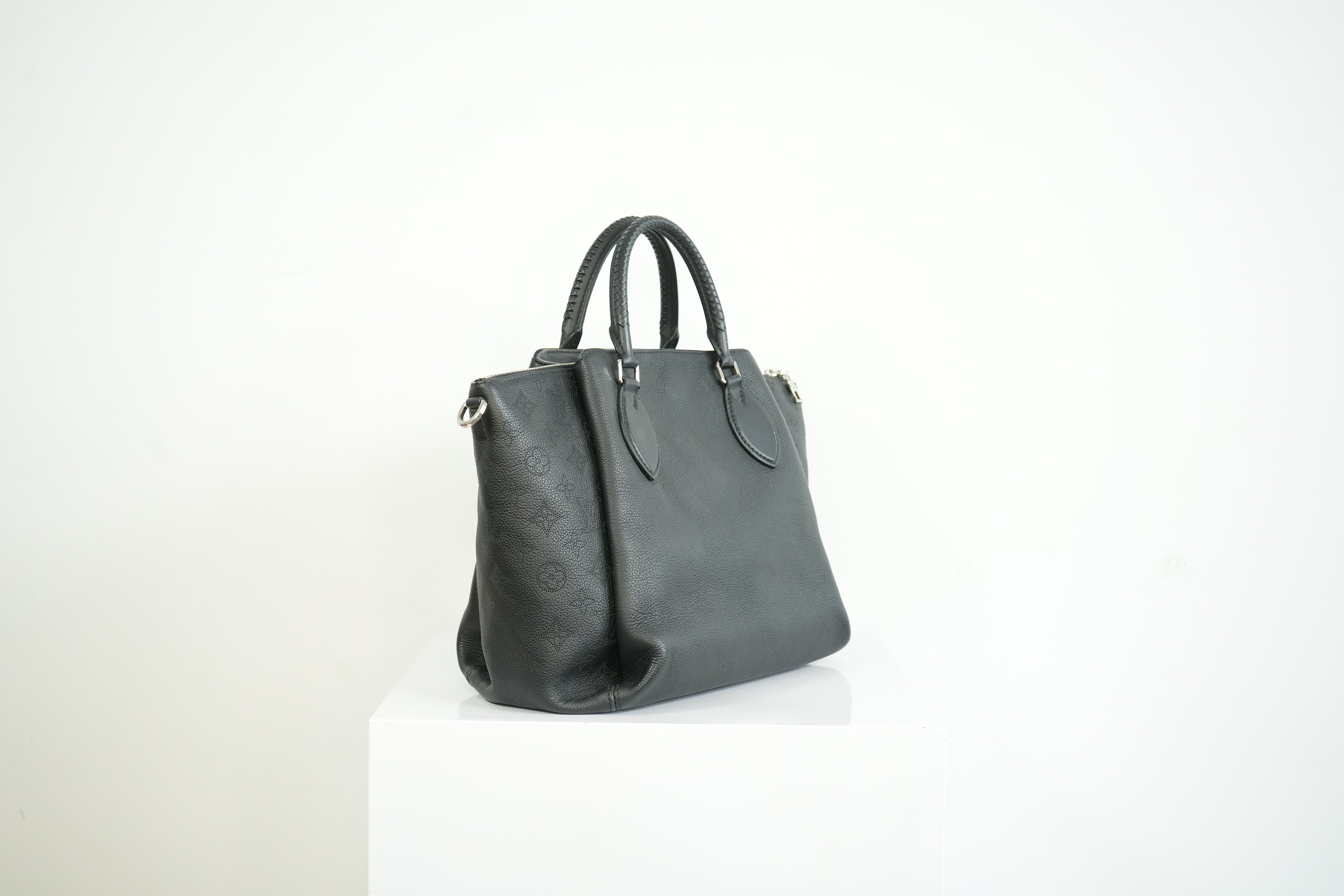 Louis Vuitton Black Monogram Mahina Haumea Perforated Calfskin Leather