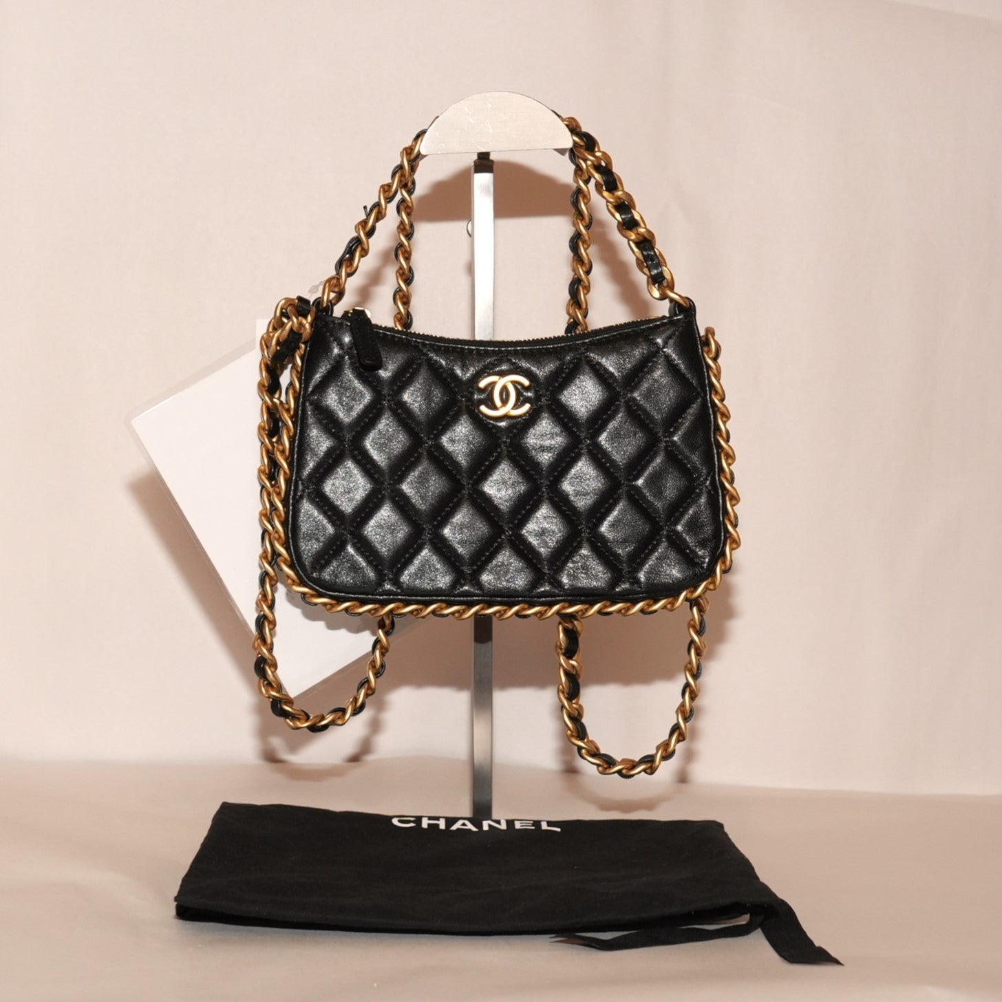 SF EXCLUSIVE: Chanel Small Top Handle Chain Around Hobo
