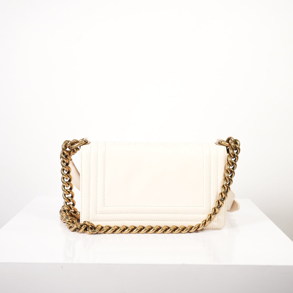 Chanel White Leather Boy Bag Accented with Striking Antiqued Gold-Tone Hardware