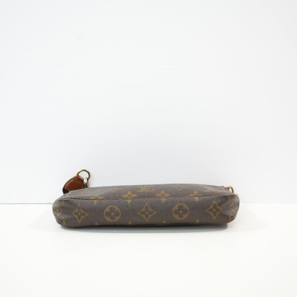 Louis Vuitton Pochette Brown Monogram Accessories (not original chain)