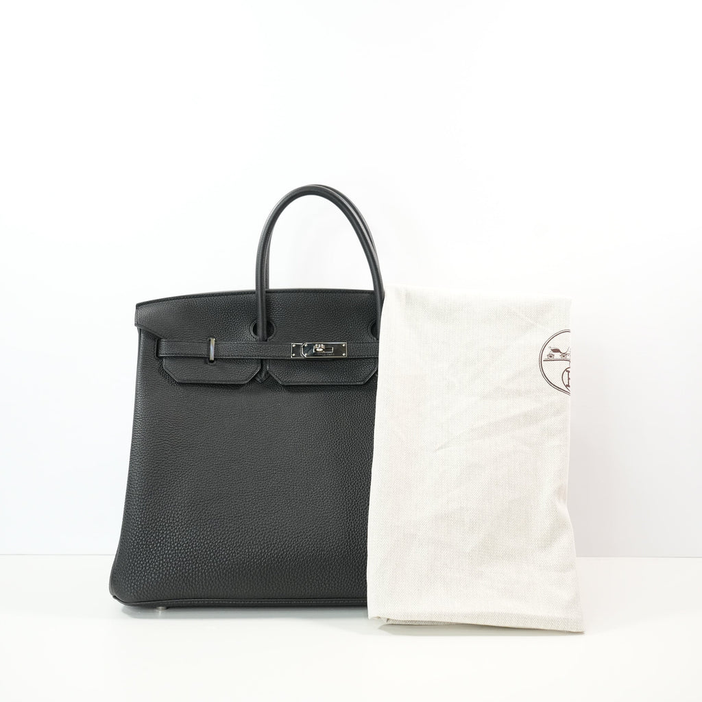 Hermes Birkin 40 in Black Togo Leather (Full Set) (X/2016)