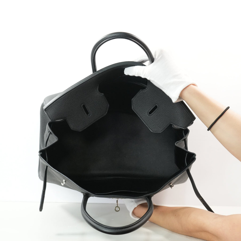 Hermes Birkin 40 in Black Togo Leather (Full Set) (X/2016)