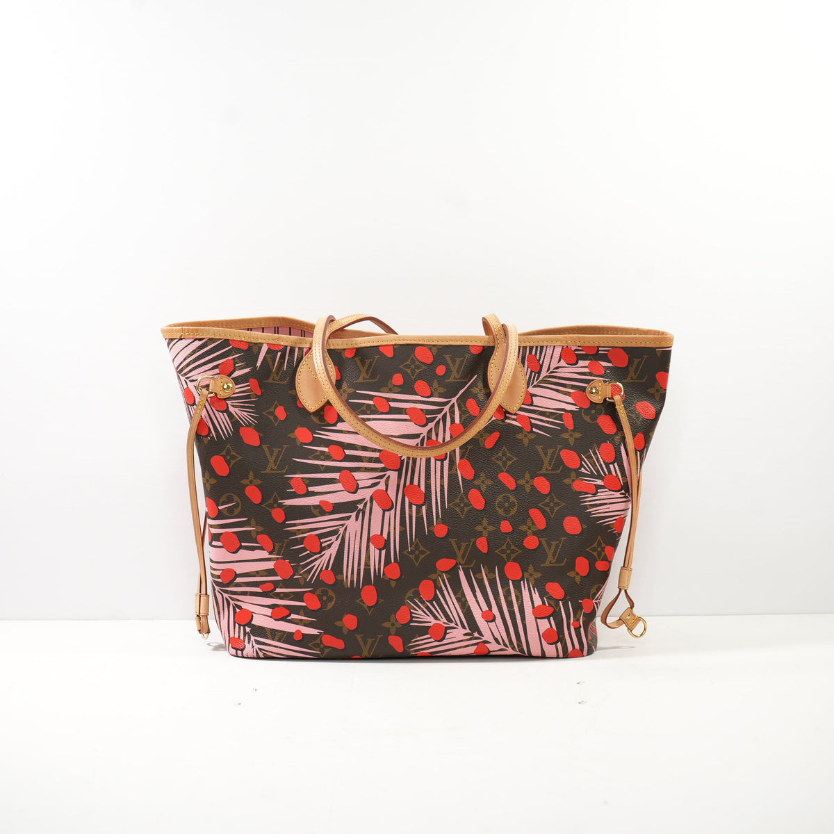 Louis Vuitton Monogram Jungle Dots Neverfull MM in Sugar Pink Poppy/ Palm print (limited 2016 collection)