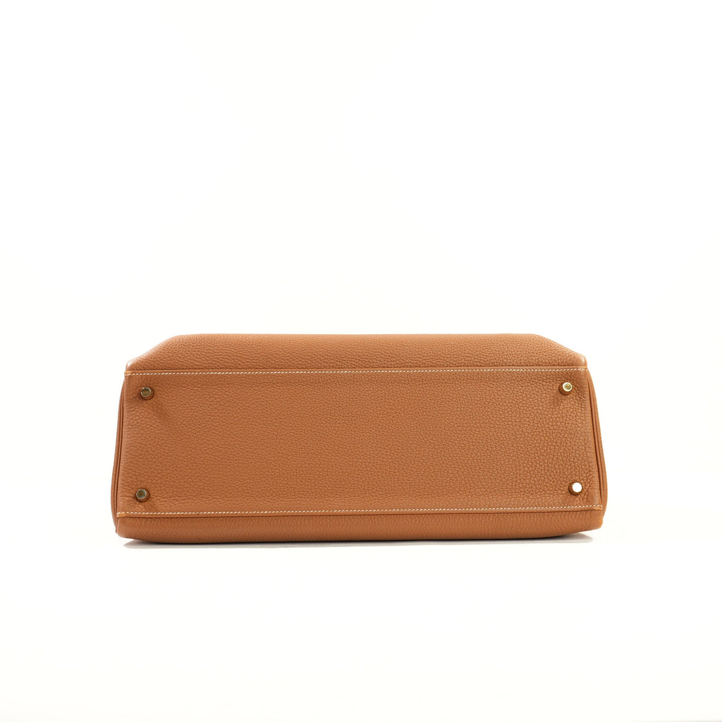 Hermes Togo Retourne Kelly 40 Gold Hardware W/Strap (2014)