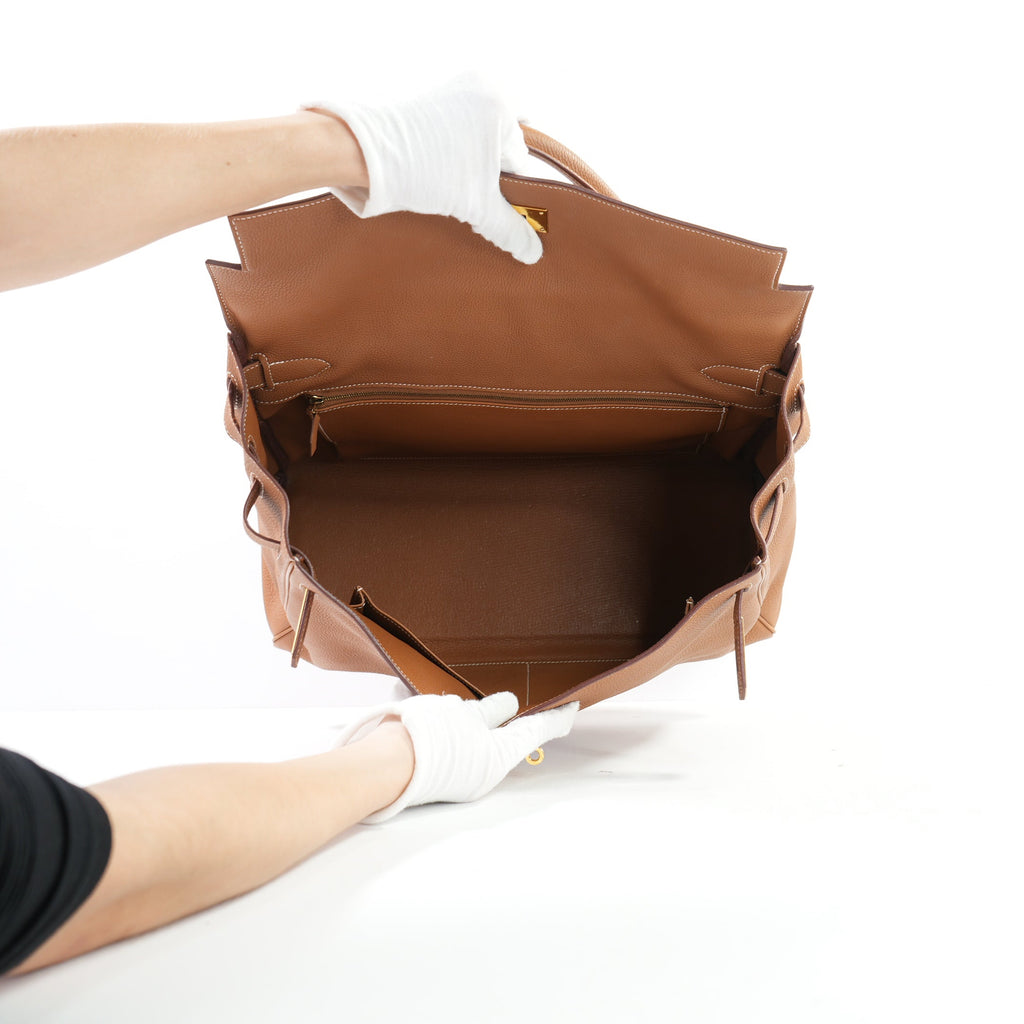 Hermes Togo Retourne Kelly 40 Gold Hardware W/Strap (2014)