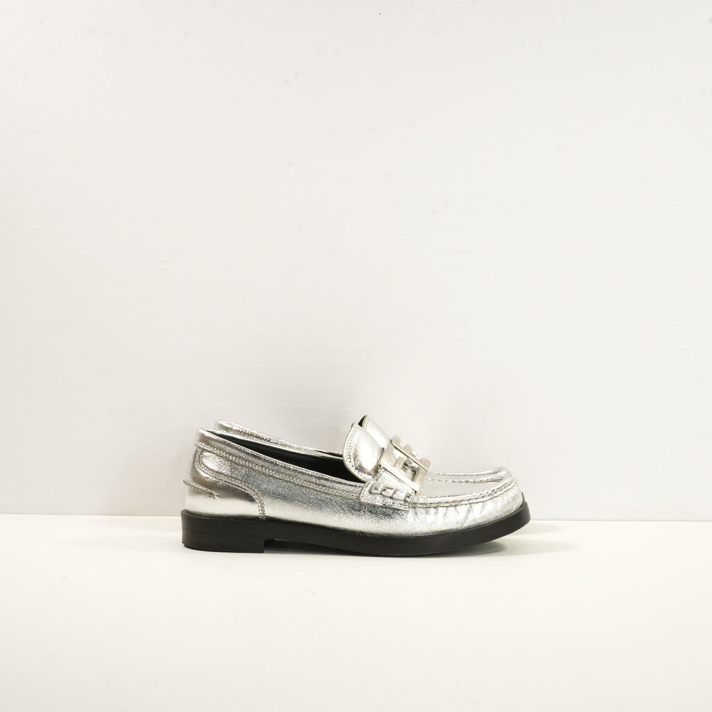 Fendi Baguette Metallic Loafers in Silver (38 1/2) (Dust Bag)