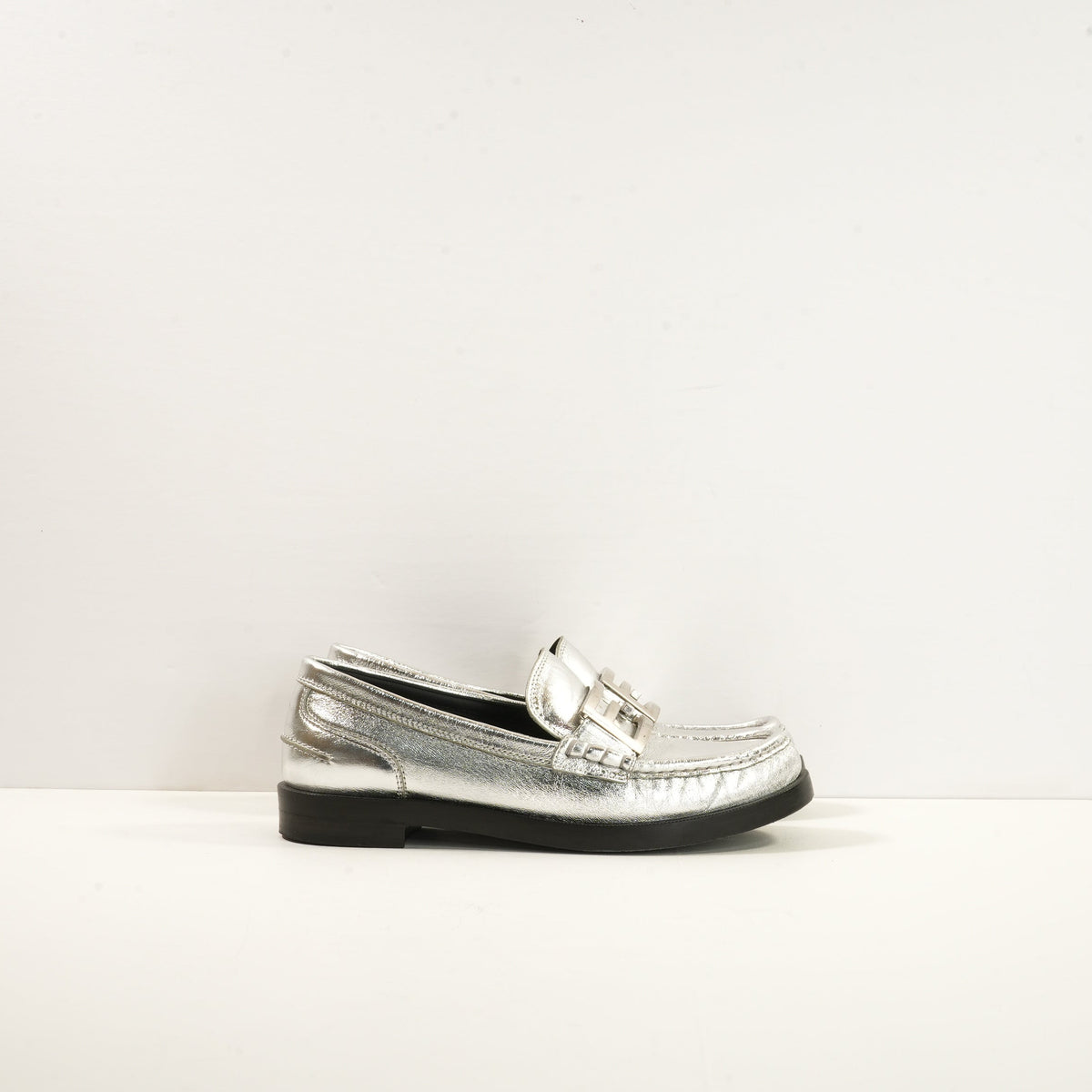 Fendi Baguette Metallic Loafers in Silver (38 1/2) (Dust Bag)