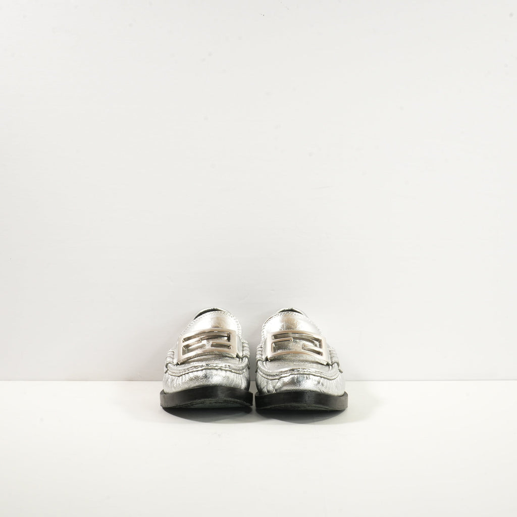 Fendi Baguette Metallic Loafers in Silver (38 1/2) (Dust Bag)