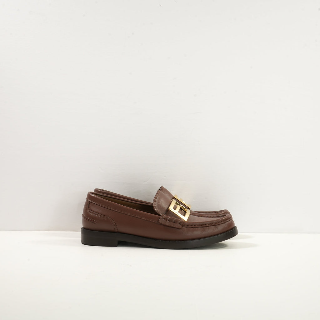 Fendi Baguette Loafers in Brown Leather  (38 1/2)