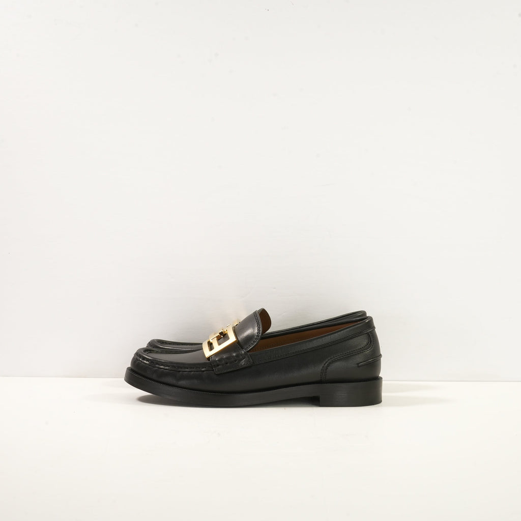 Fendi Baguette Loafer in Black Leather (38 1/2)