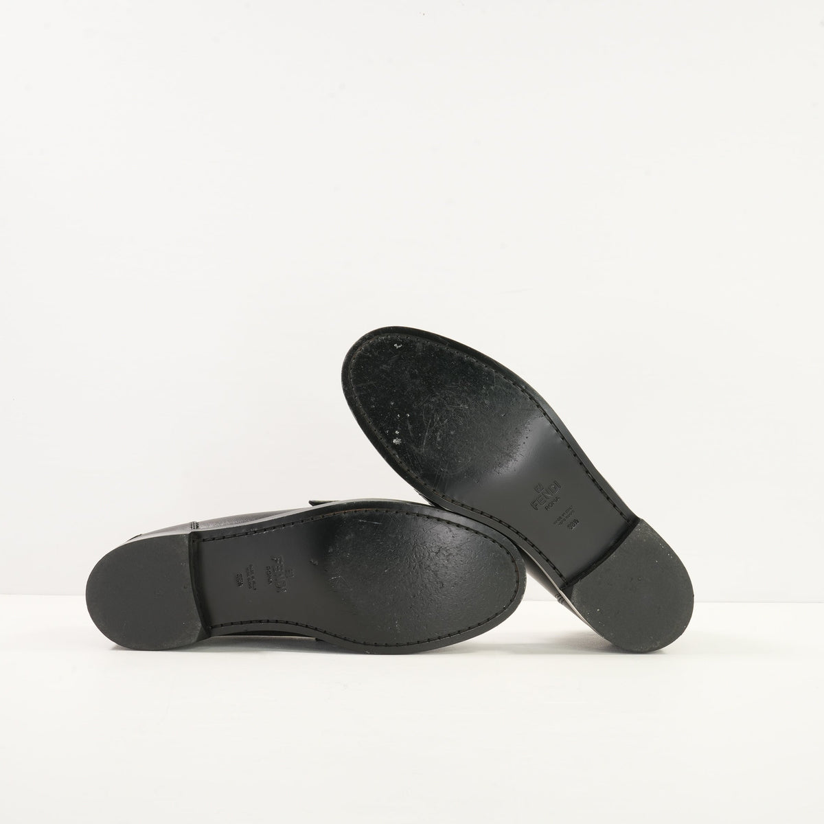 Fendi Baguette Loafer in Black Leather (38 1/2)