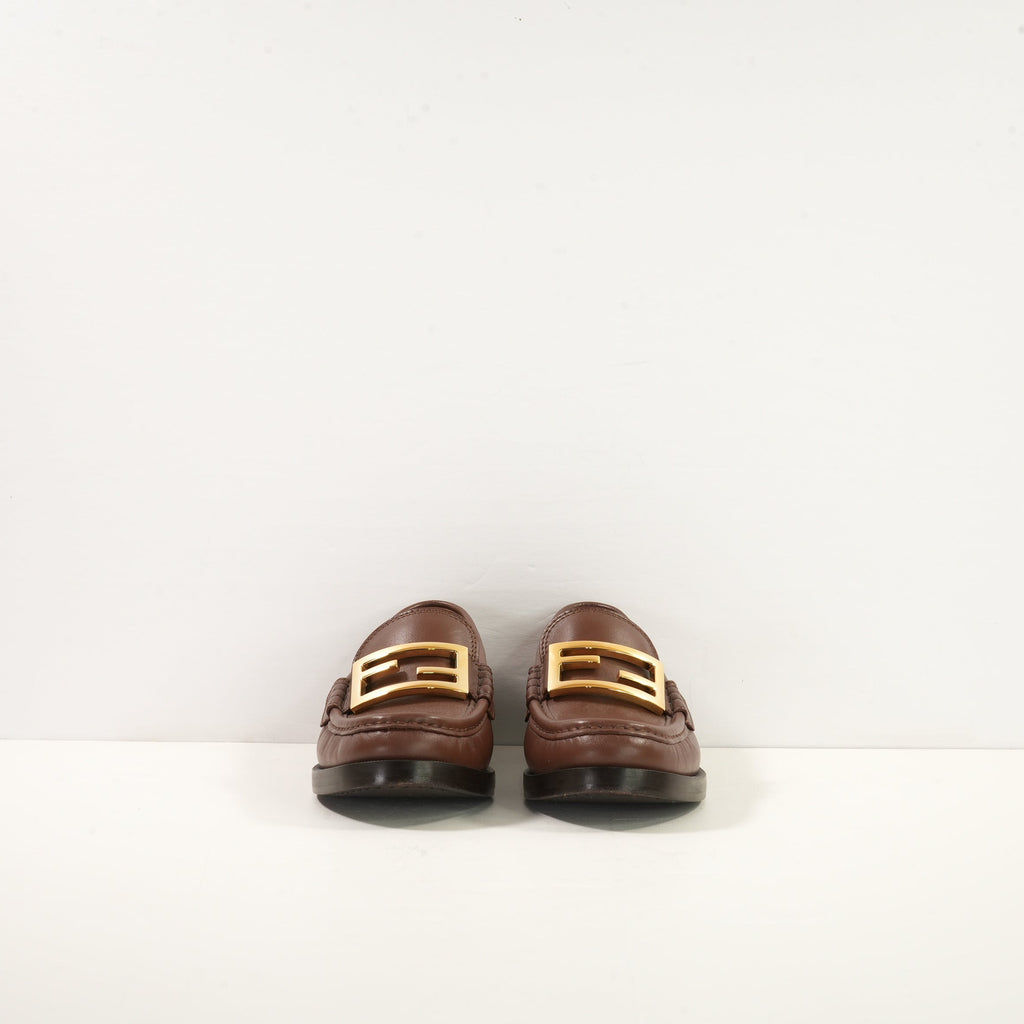 Fendi Baguette Loafers in Brown Leather  (38 1/2)
