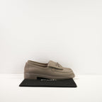 Chanel Quilted Turnlock CC Logo in Grey Lambskin (38 1/2)