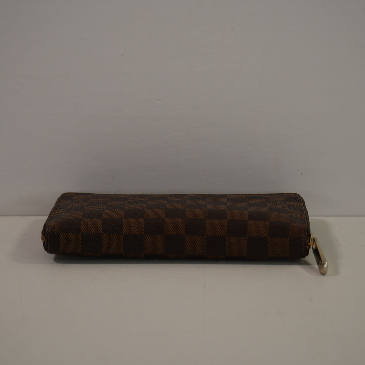 Louis Vuitton Damier Zippy Wallet