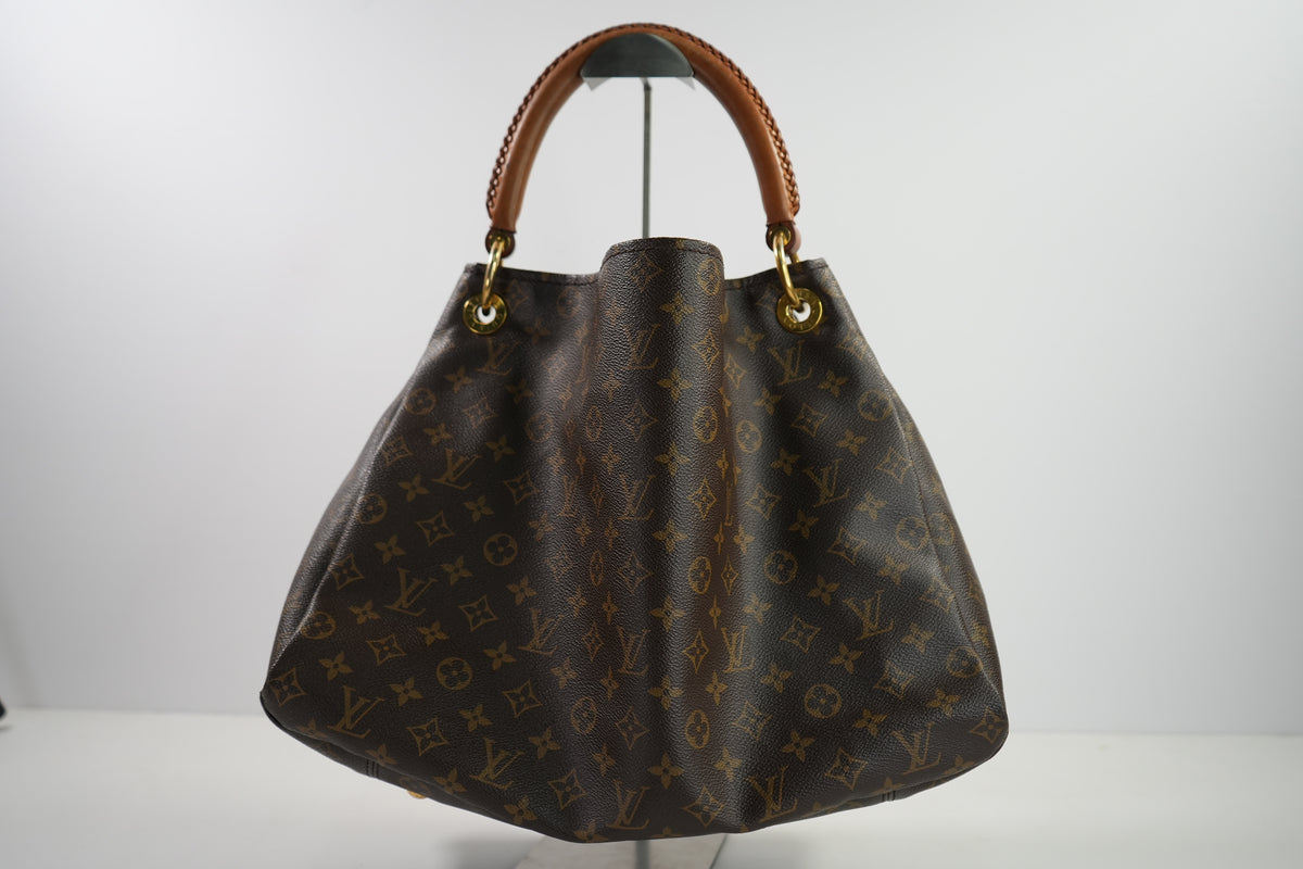 Louis Vuitton Artsy Monogram Bag