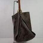 Louis Vuitton Artsy Monogram Bag