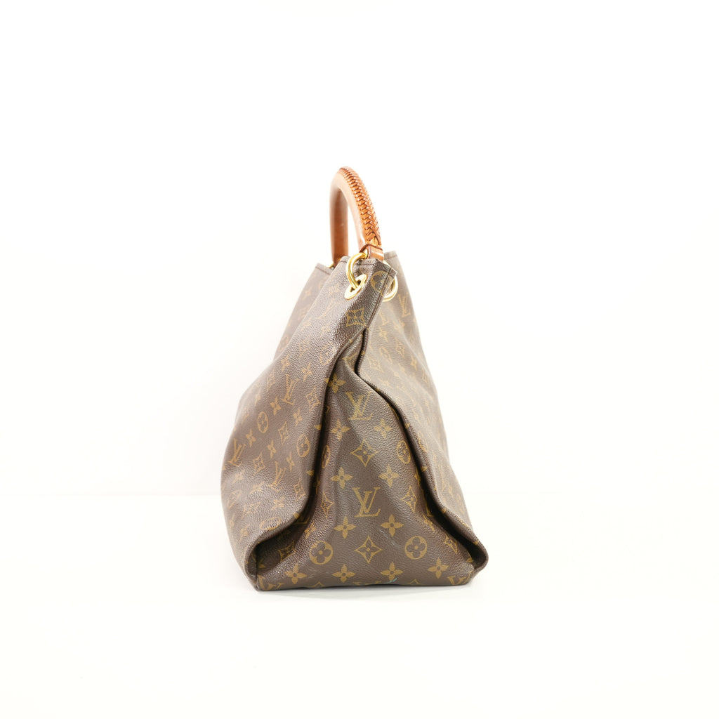 Louis Vuitton Artsy Monogram Bag