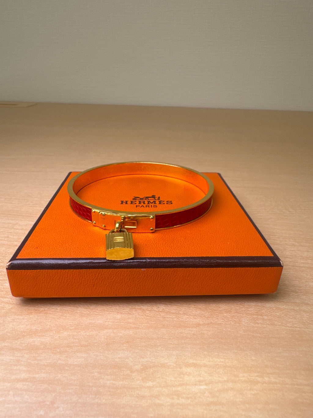 Japan Exclusive: Hermès Gold Bangle   Accessory