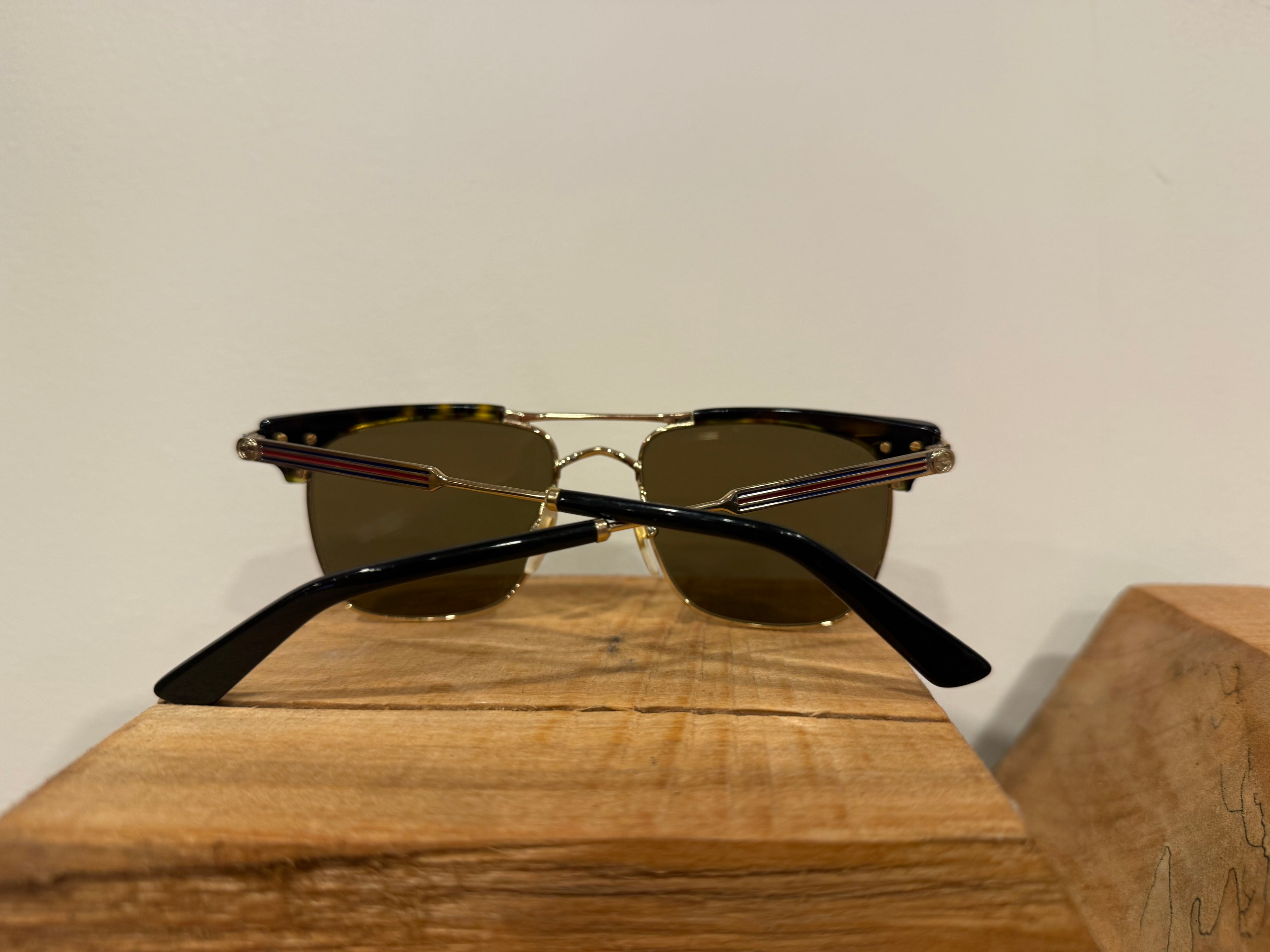 Gucci Brown Aviator Sunglasses W/ Detailing