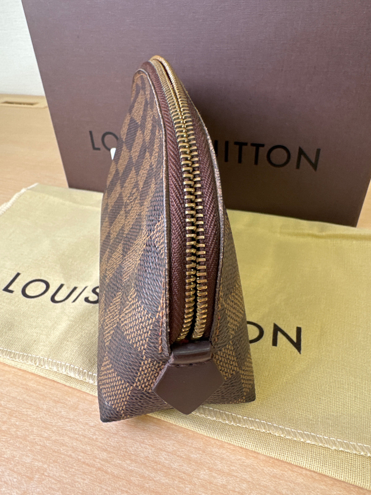 Japan Exclusive: Louis Vuitton Damier Cosmetic Pouch PM N47516