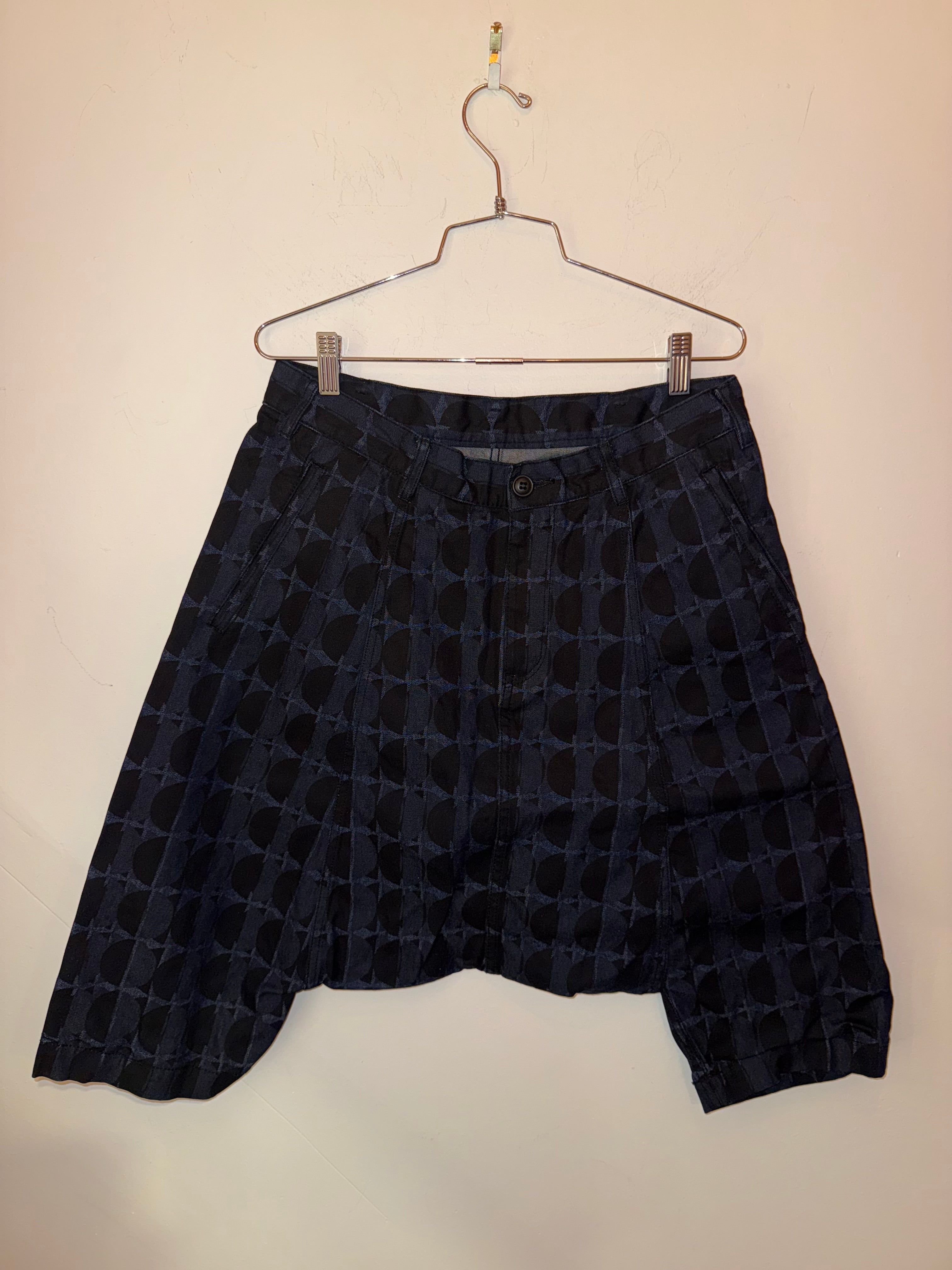 Comme Des Garçons blue printed shorts