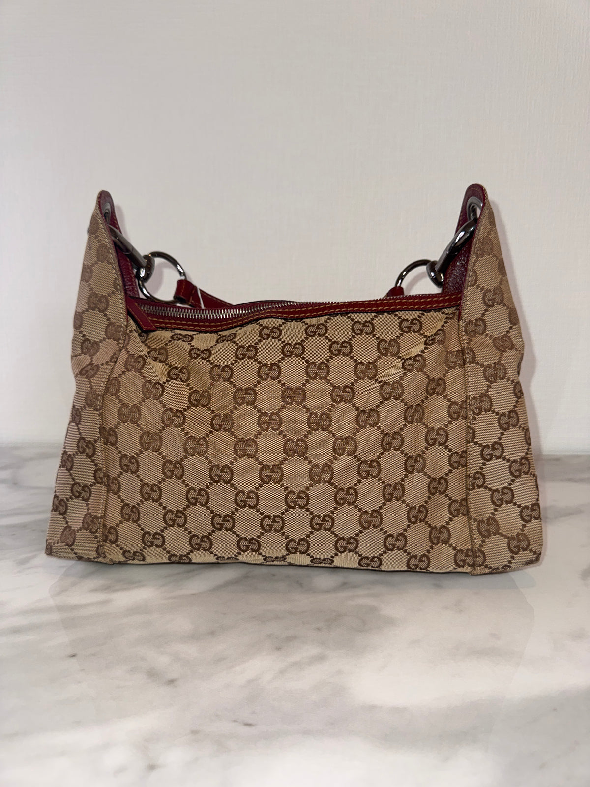 Japan Exclusive: Vintage Gucci GG Supreme Monogram Canvas Hobo Shoulder Bag – Beige/Ebony with Red Leather Trim
