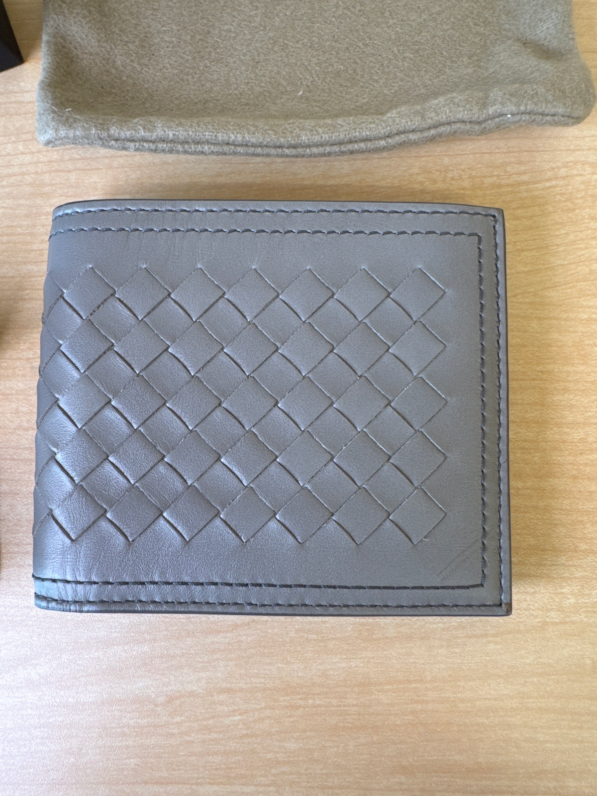 Japan Exclusive: Bottega Veneta Wallet