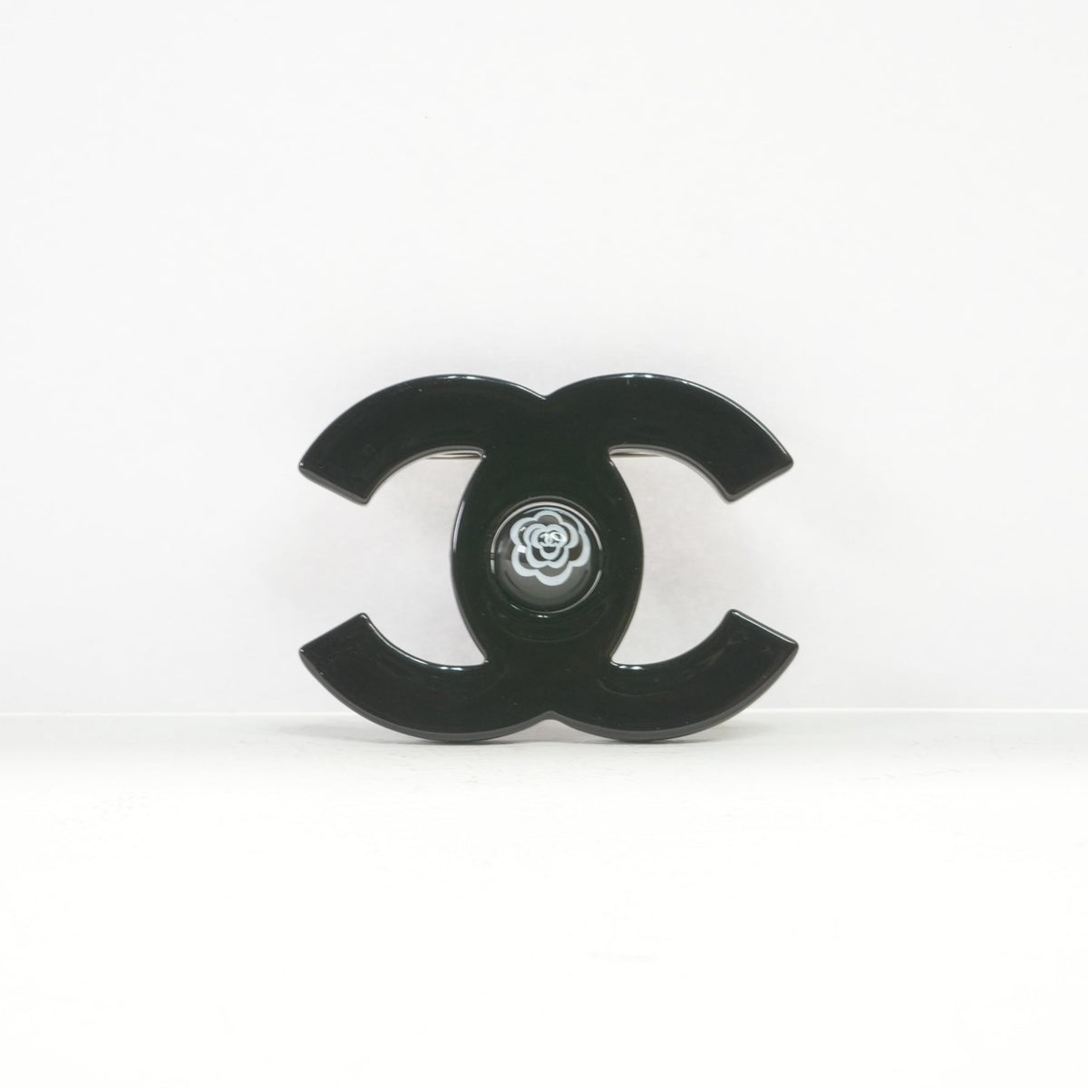 Chanel CC Logo Brooch in Black Metal with Rolling Ball in Middle (Full Set)