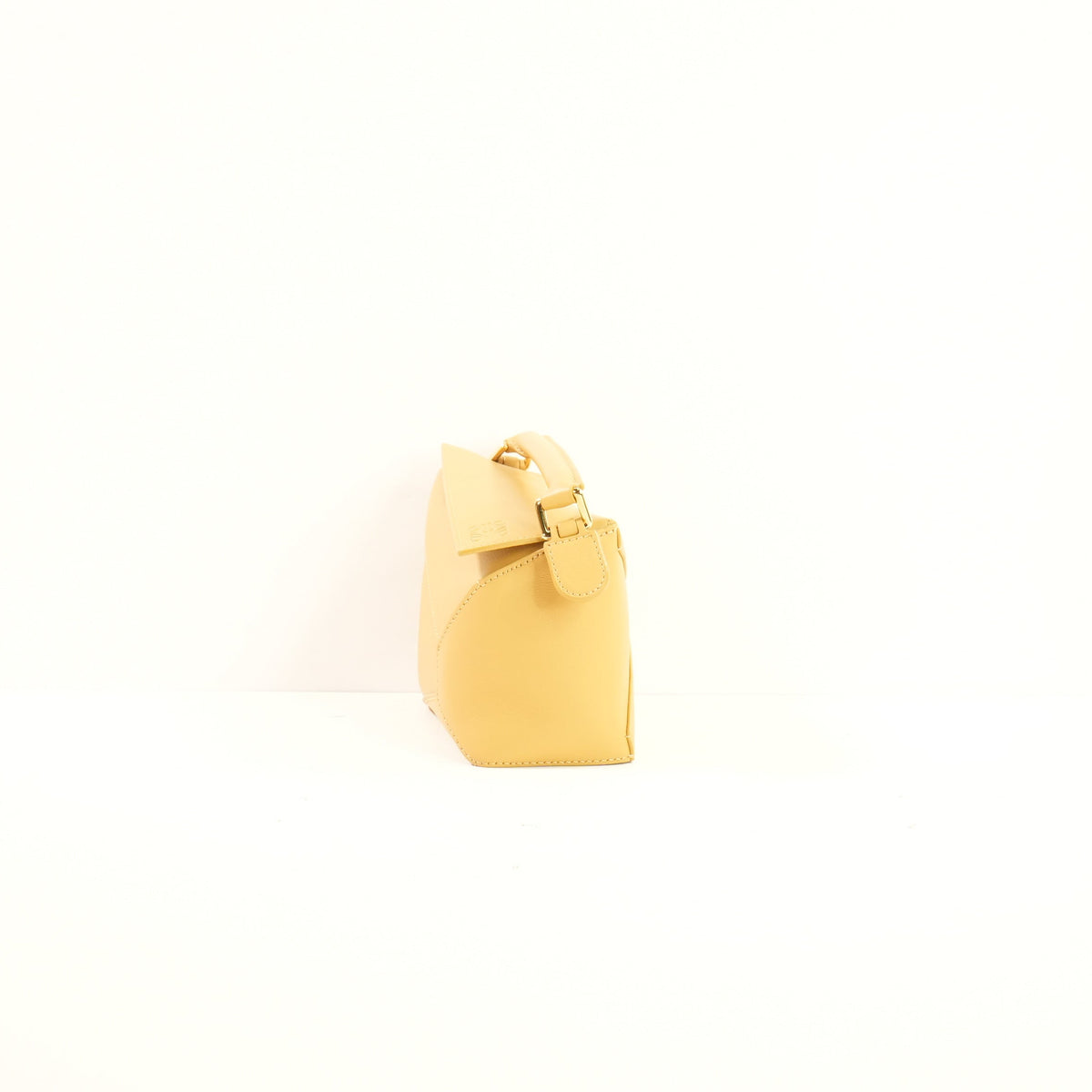 Loewe Puzzle Fold Pouchin Shiny Nappa Calfskin (Dust Bag, Strap, Strap Dust Bag)