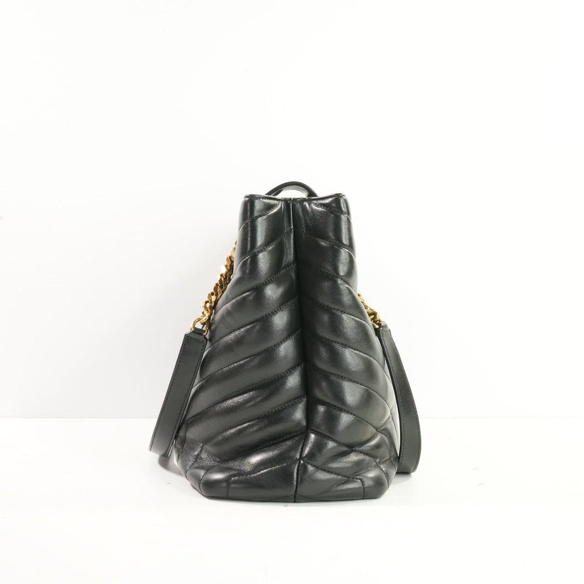 Saint Laurent Black Leather Large Loulou Shopper Gold Hardware (Dust Bag)
