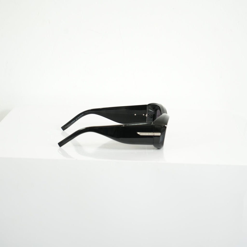 Givenchy GV40044U Oval Acetate Sunglasses w/ case
