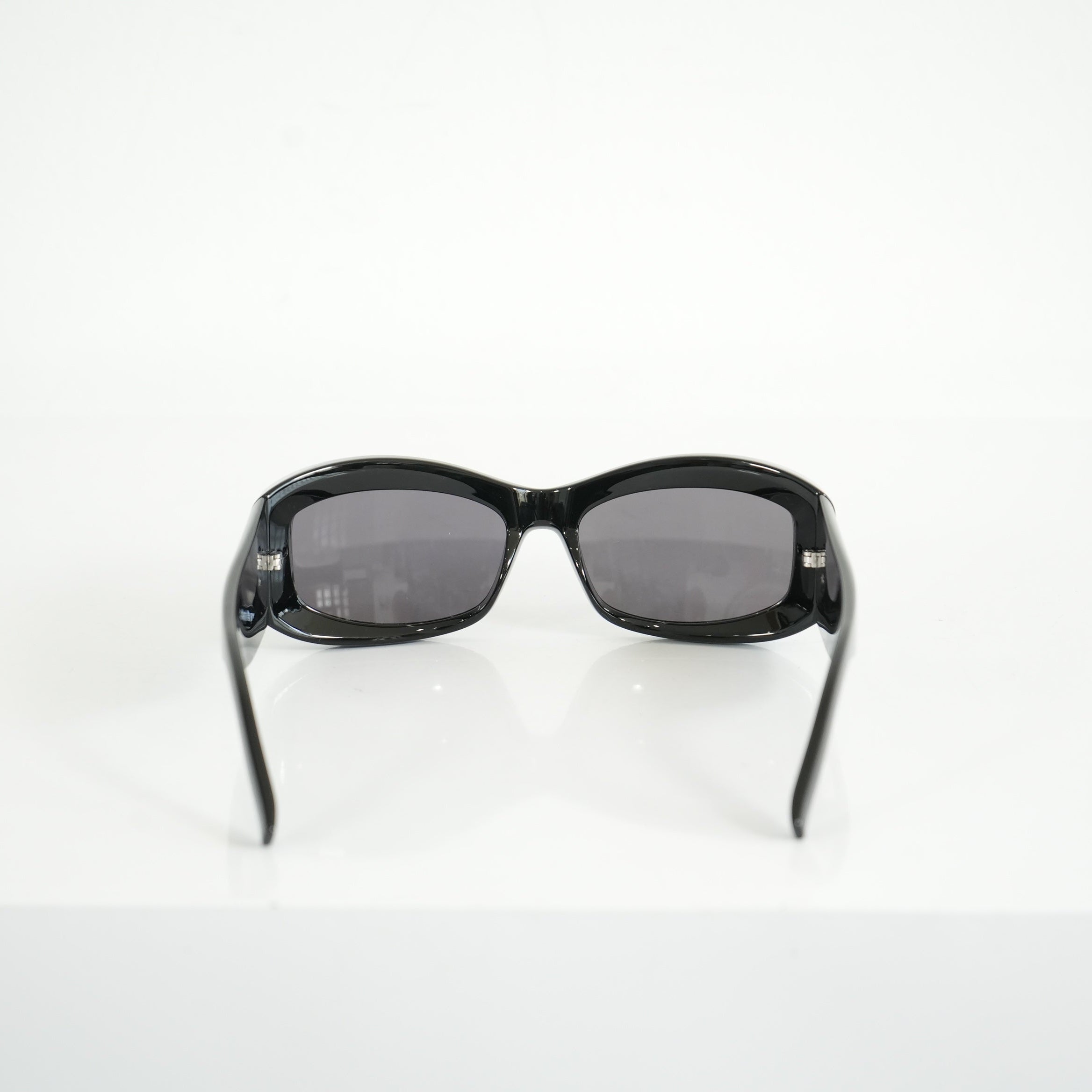 Givenchy GV40044U Oval Acetate Sunglasses w/ case