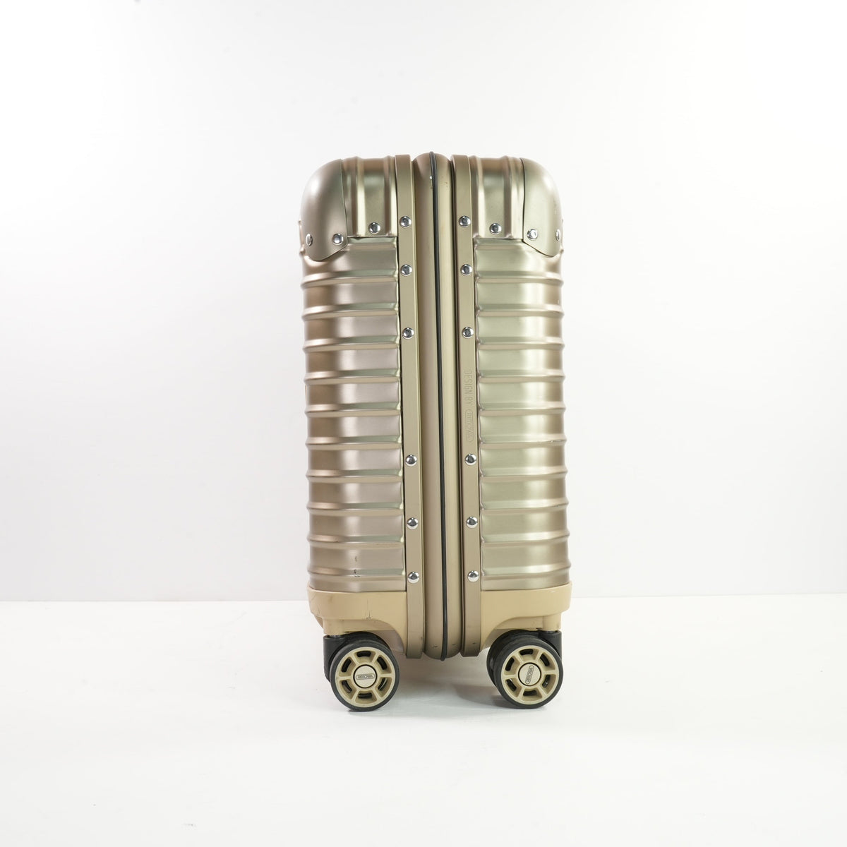 Rimowa Topas Titanium Bussiness Trolley