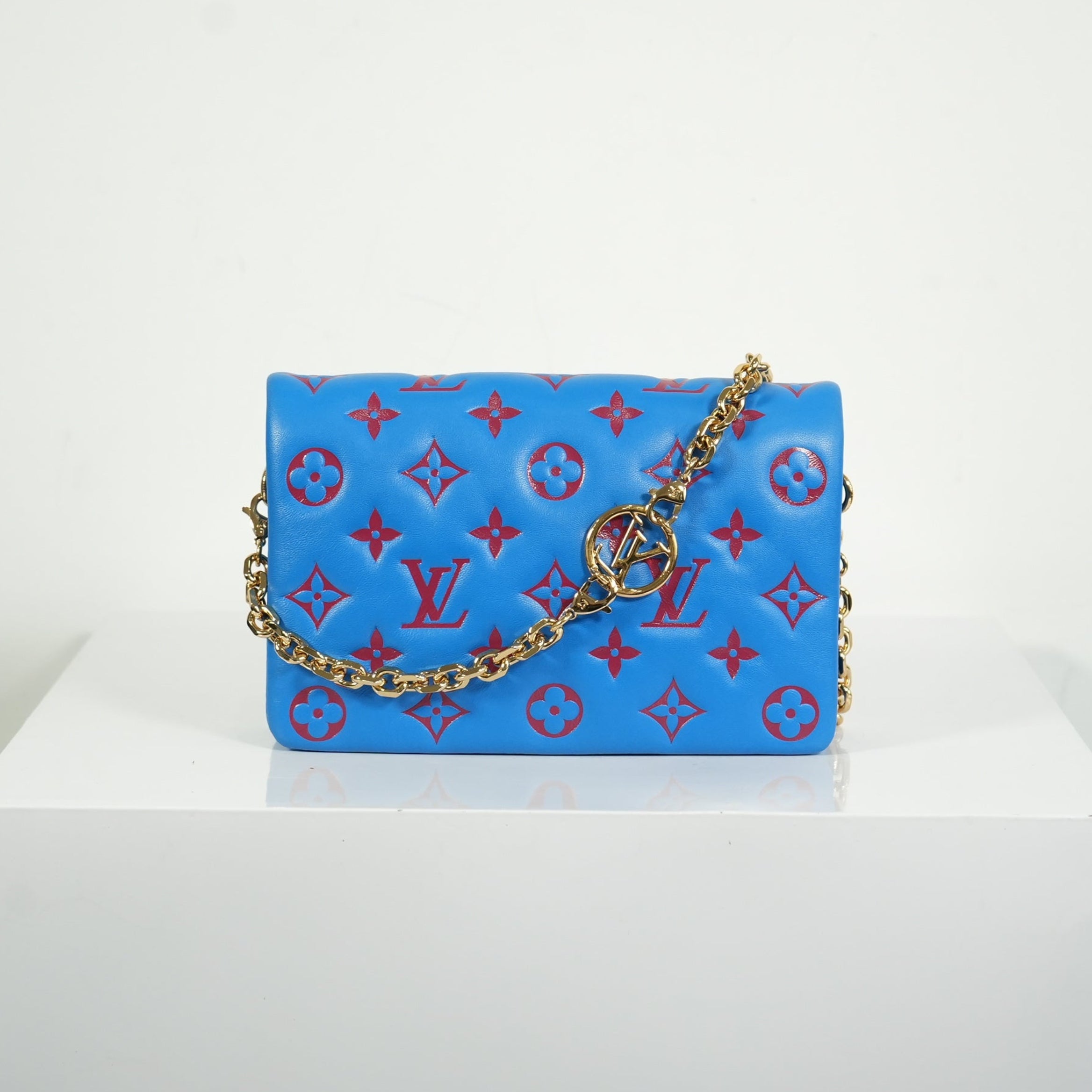 Louis Vuitton Red/Blue Lambskin Leather Pochette Coussin Full Set