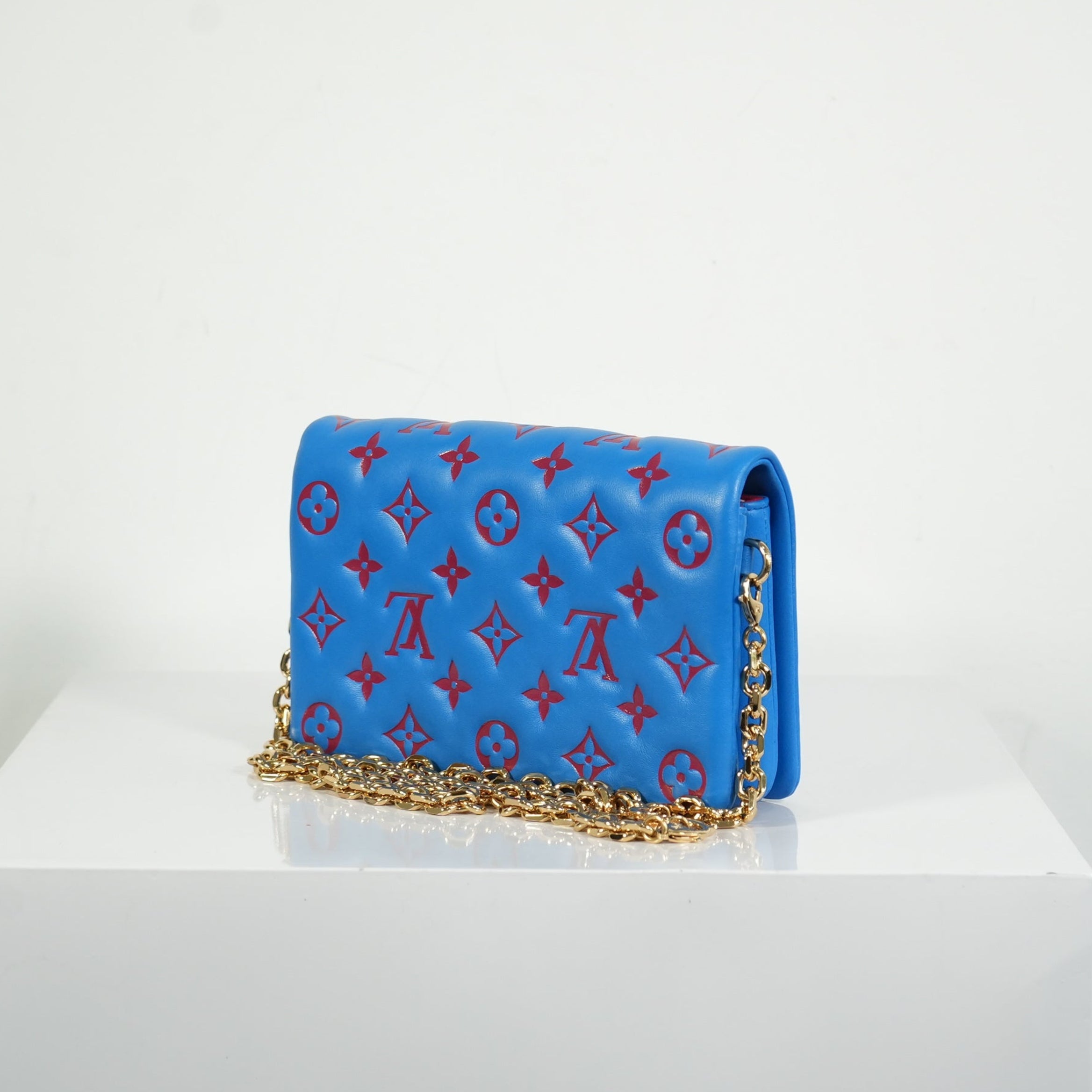 Louis Vuitton Red/Blue Lambskin Leather Pochette Coussin Full Set