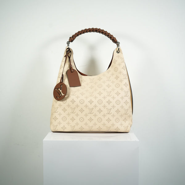 Louis Vuitton Caramel Hobo Creme Beige Mahina Perforated Calf Leather Bag FULL SET