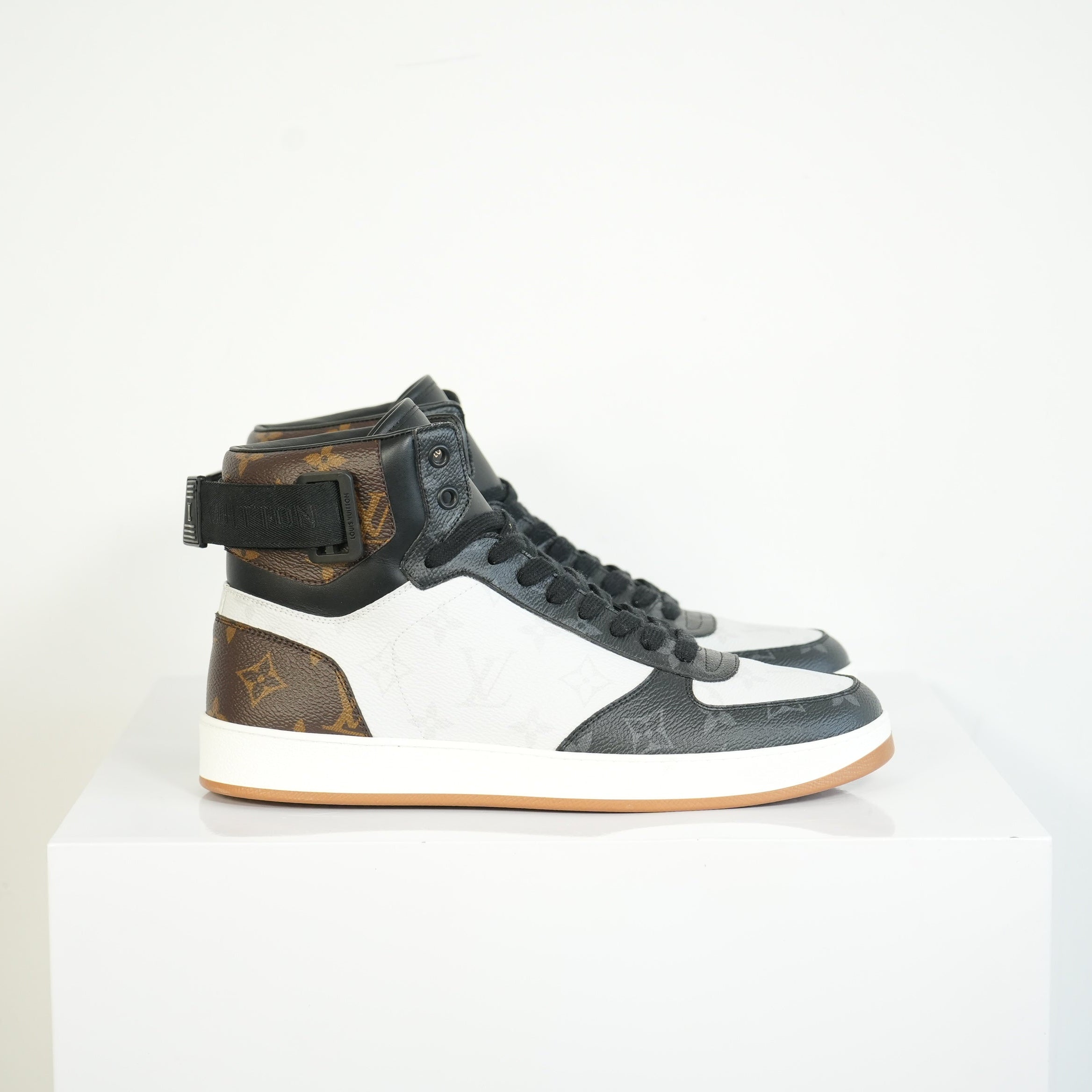 Louis Vuitton Hi Top Sneakers New with Tags Size 7